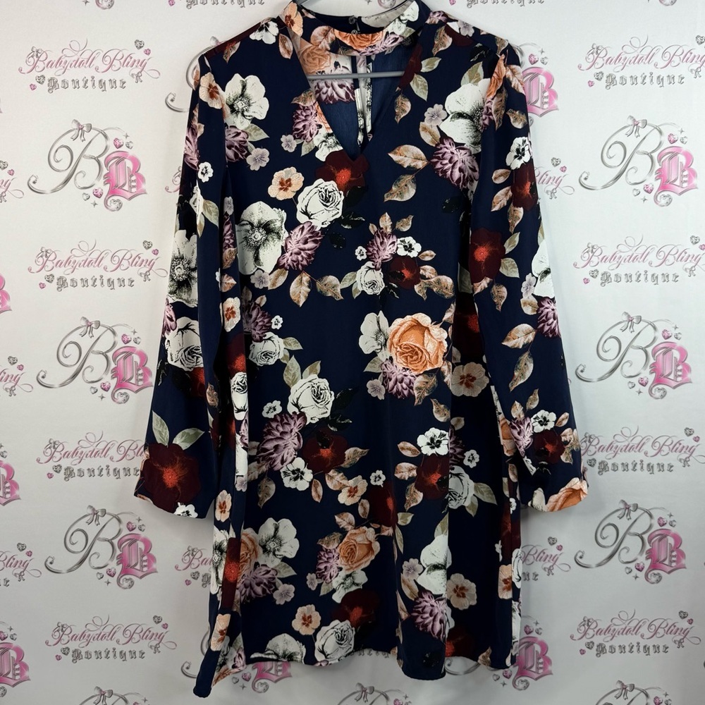 Lord and Taylor dress open neckline, flowers, flowy Floral Long Sleeve Dress